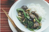 macadamia-beef-stirfry