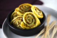 300x206xss pesto pinwheel-300x206.pagespeed.ic.fy9qau28jo